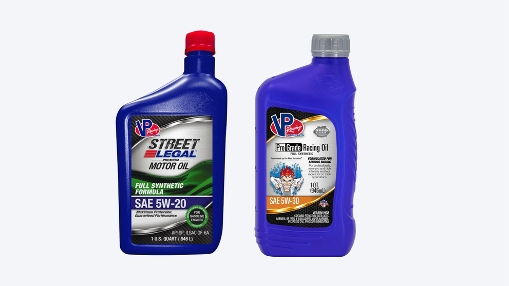 5W20 and 5W30 motor oil bottles side by side