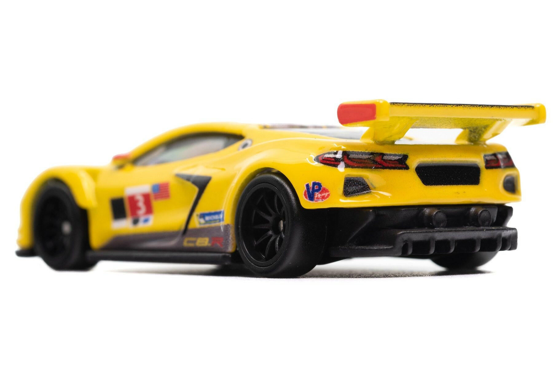 CORVETTE_C8.R_CARRY_ON_SM_009