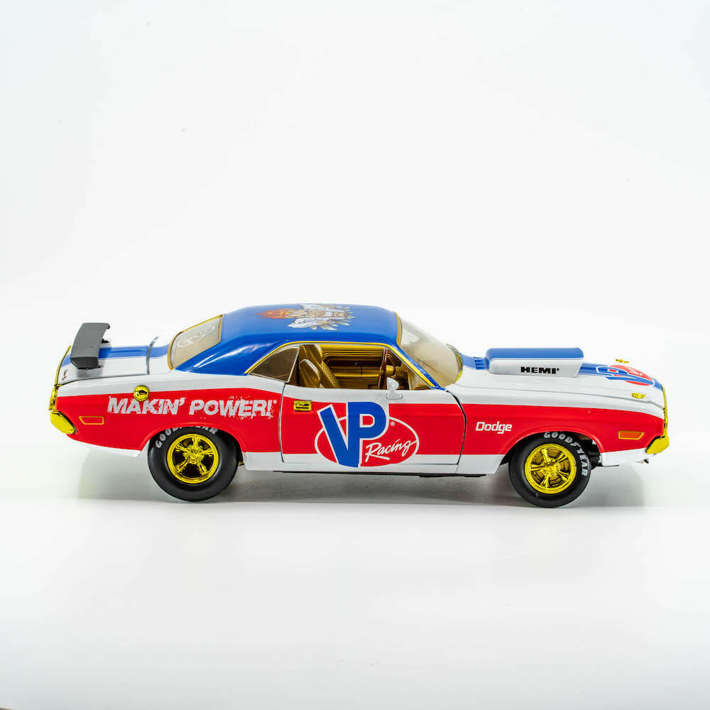 passenger side of the VP Racing 1970 Dodge Challenger Diecast R/T HEMI 1:24 Scale