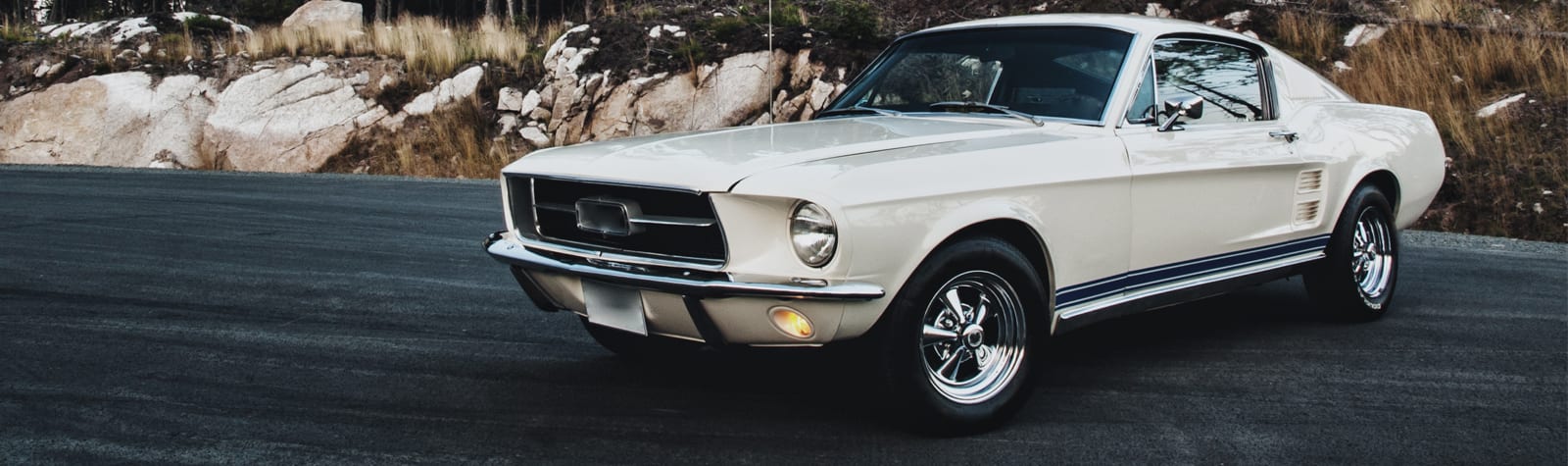 classic car Ford Mustang