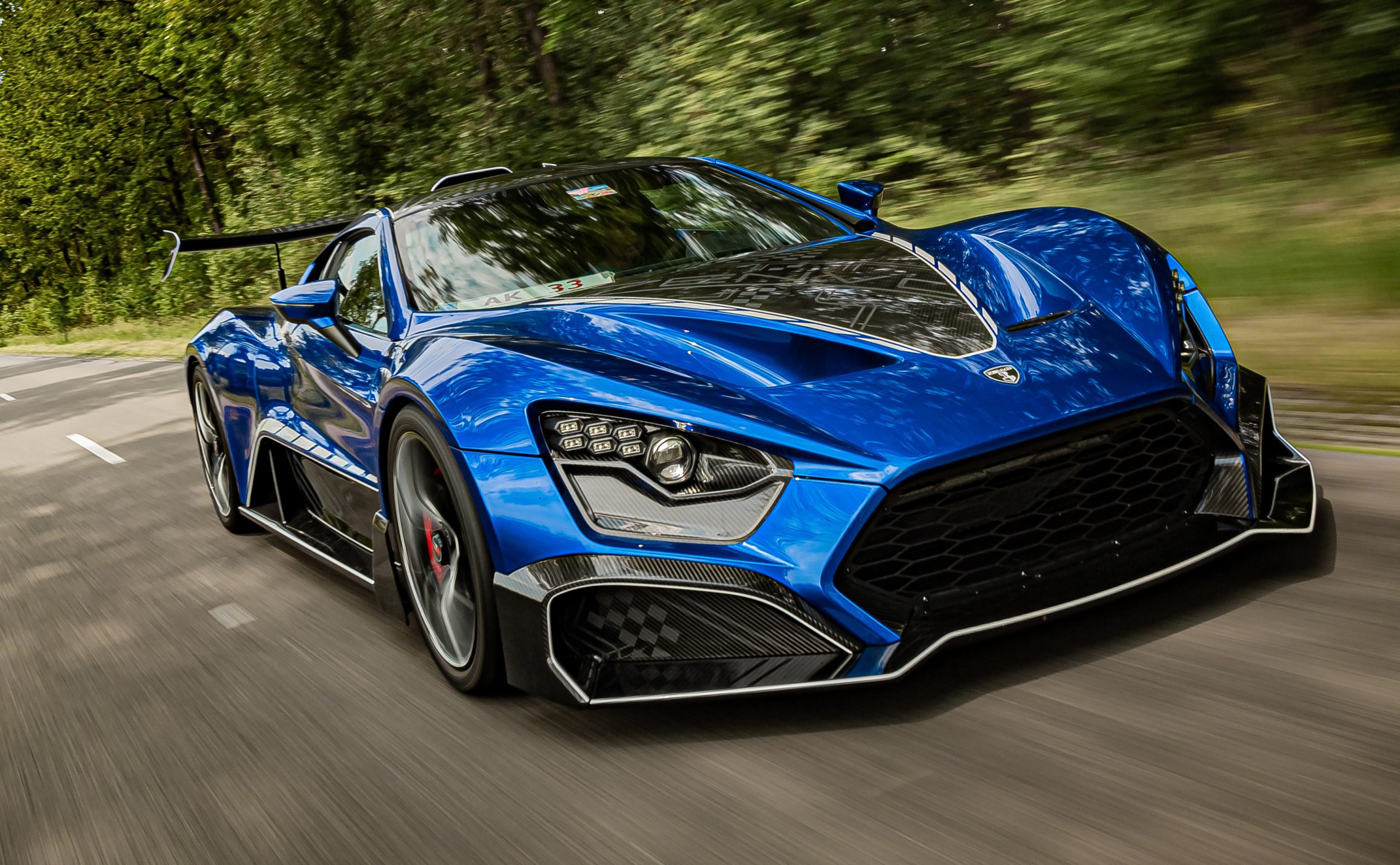 VP Racing Fuels Announces Factory-Fill Agreement With Zenvo Automotive
