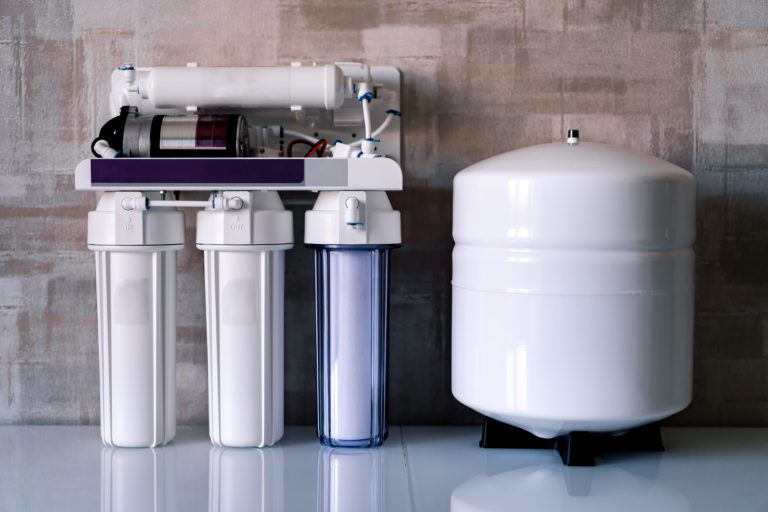 Reverse osmosis water purification system at home. Installed water purification filters.