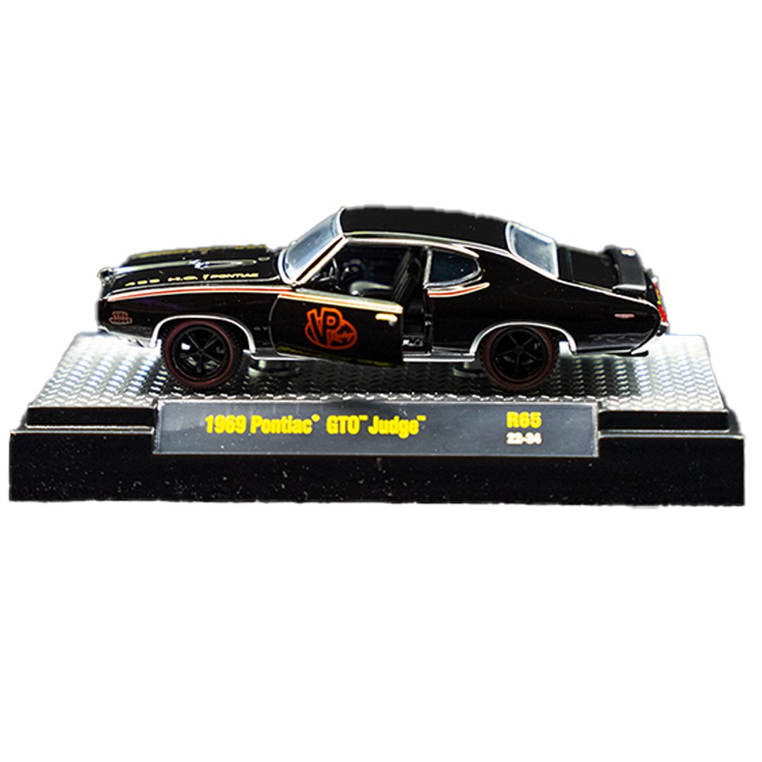 1970 Farmtruck Diecast Replica 1/64 scale – The Official FNA Store